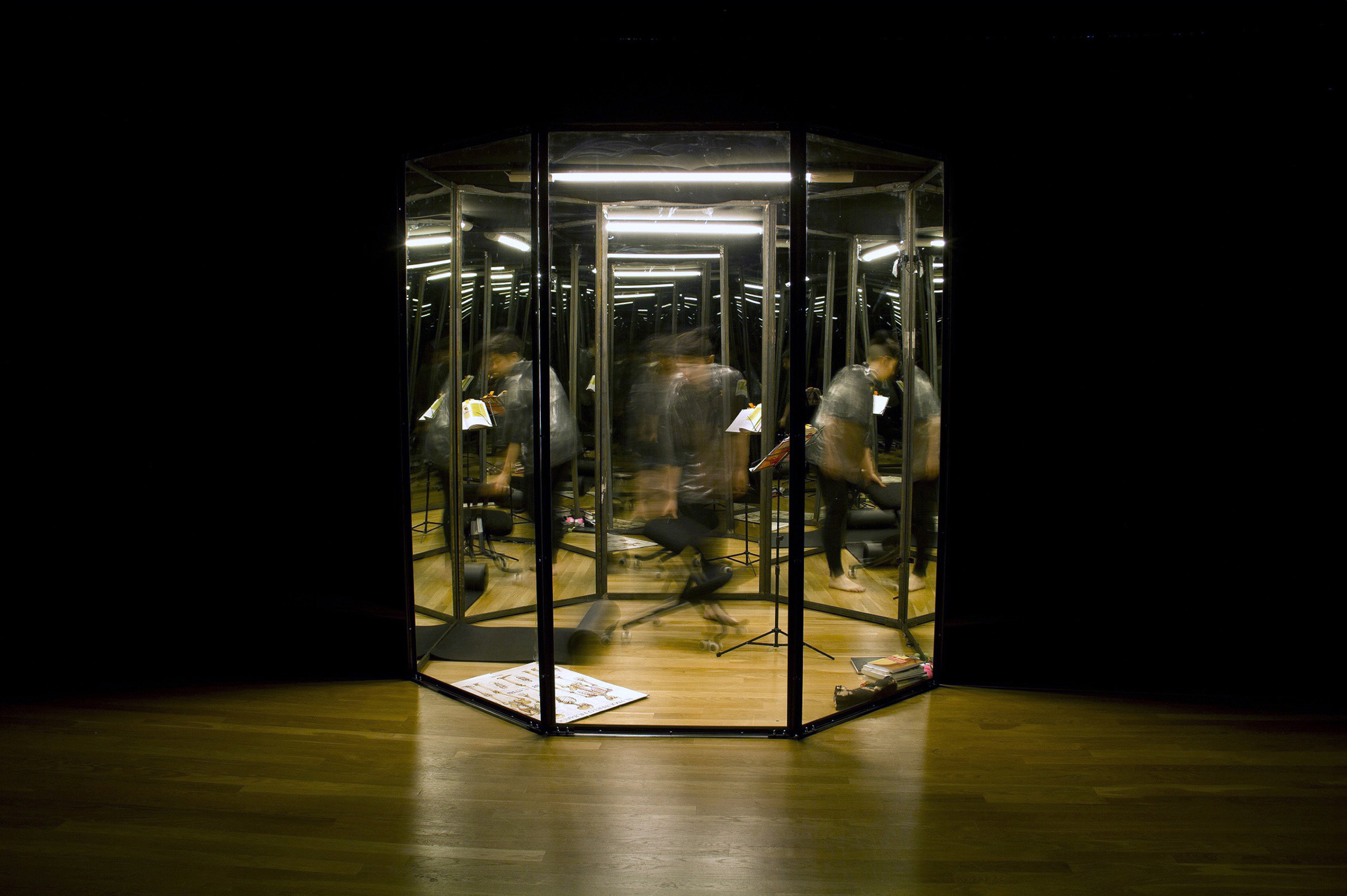 BELÉN ROMERO GUNSET — Auto-consciencia corporal #1 / Bodily Self ...